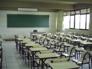 Escolas Municipais sem aulas nesta segunda-feira