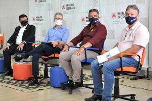 Governador Zema promove encontro com prefeitos em Araxá