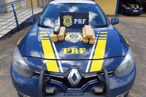 PRF prende homens com maconha na BR -262 em Araxá