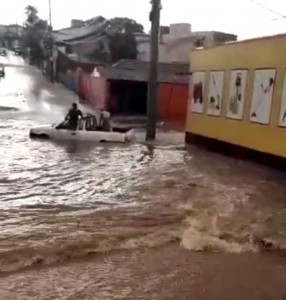 Chuvas e ventos fortes causam transtornos em Araxá