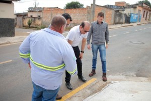Prefeitura cobra de construtora solução para estragos na rua Brígido de Melo Filho