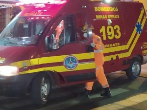Corpo de Bombeiros atende vítima de acidente no Distrito Industrial