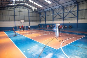Prefeitura de Araxá reinaugura o ginásio no Parque das Flores