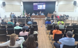 Vereadores aprovam repasses de verbas durante reunião desta semana