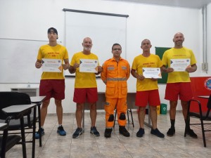 Corpo de Bombeiros forma novos Guarda Vidas