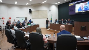 Vereadores aprovam abertura de Comissão Processante contra Prefeito de Araxá