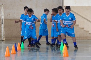 Projeto Lobinho oferece acesso ao esporte a 120 crianças