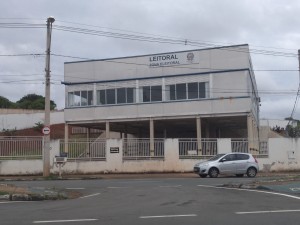 Chefe-do-Cartorio-Eleitoral-de-Araxa-passa-informacoes-pag-07