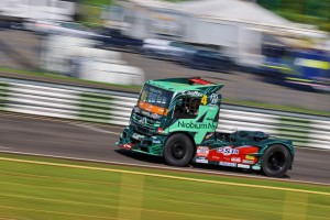 CBMM celebra vitória do Mission Zero na Copa Truck 2024