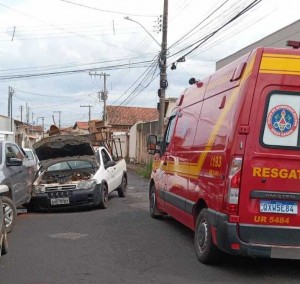 Motorista sofre mal subido e se envolve em acidente