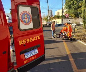 Motocicletas se envolvem em acidente no Centro