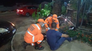 Acidente entre carro e moto deixa um ferido em Araxá