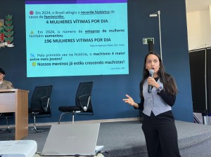 Prefeitura capacita bares e restaurantes para garantir proteção às mulheres