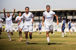 Campeonato Mineiro: Dínamo sub-15 vence, garante classificação e assume a liderança do Grupo B