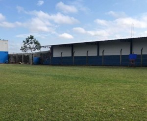 Homem de 32 anos faz disparos de arma de fogo em campo de futebol de Araxá