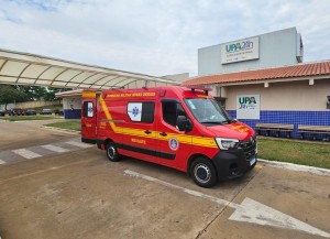 Bombeiros atendem vítima de parada cardiorrespiratória