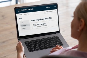 Procon Araxá orienta população a ativar o serviço BC Protege+ para evitar fraudes bancárias