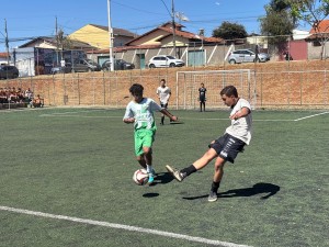 Prefeitura abre inscrições para escolinha de futebol para crianças e adolescentes no Boa Vista