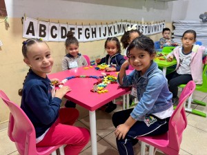 Mais de 13 mil alunos da rede municipal iniciam o ano letivo