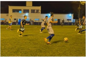 Dínamo vence amistosos no Sub-15 e Sub-17 se preparando para volta do Campeonato Mineiro