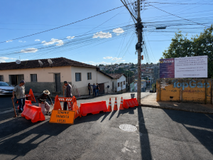 Começam obras de drenagem e reconstrução do pavimento na Rua Capitão José Porfírio