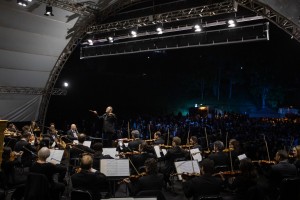 Filarmônica de Minas Gerais faz concerto gratuito em Araxá