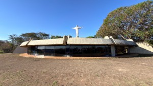 Prefeitura abre licitações para administração de restaurante e lanchonete no Parque do Cristo
